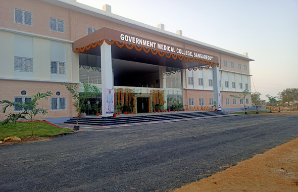 Govt Medical College Sangareddy Building
