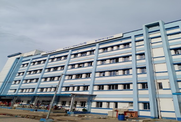 Govt Medical College Arambagh Building