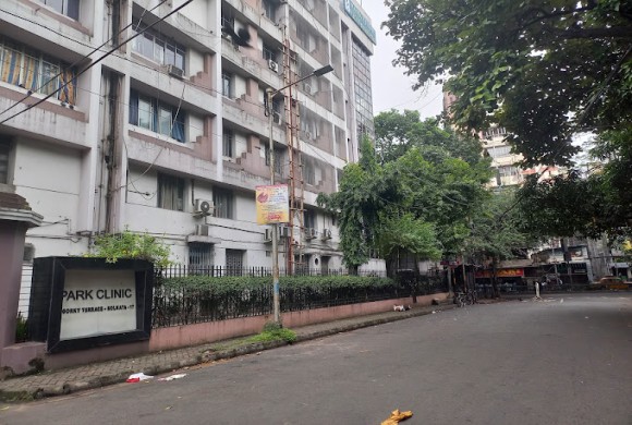 Park Clinic Kolkata Building