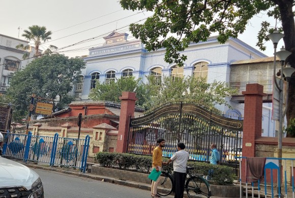Sambhu Nath Pandit Hospital Kolkata Building
