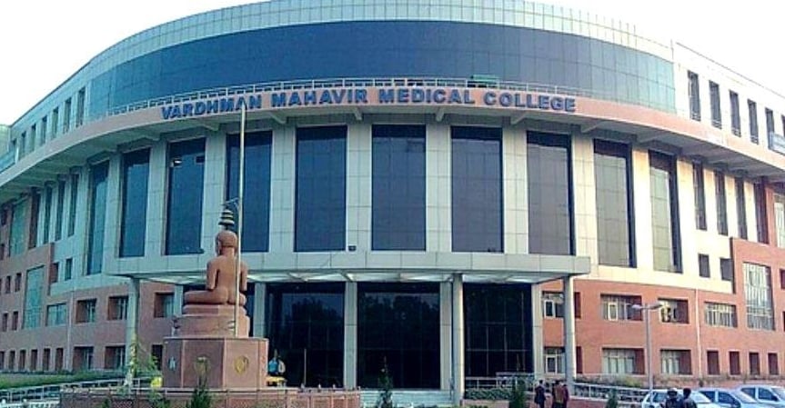 Vardhman Mahavir Medical College Building